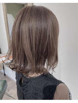 オウチ(outhi) 透明感カラー