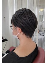 クオリス 赤塚店(QUALIS) 大人可愛い20代30代40代黒髪前下がりショートボブくびれショート