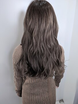 ケイト(kate) ［kate大宮］やわらかパープルグレージュxゆるウェーブ