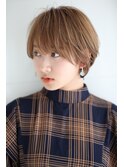 耳掛けショートボブ　　＃池袋駅