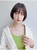 大人ショートボブ 前髪あり 丸みひし形 丸顔面長エラ張り K1014
