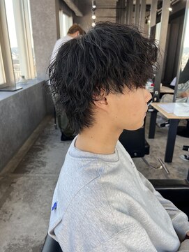 ゴールドシブヤ(GOALD SHIBUYA) マッシュウルフ マッシュ 波パーマ ツイストスパイラル