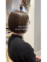 キャリフヘアストア(CALIF hair store) mini bob secret　highlight