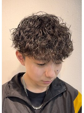 リヴ オオサカ(LIV OSAKA) 波巻きスパイラル マッシュ 波巻きパーマ プードルパーマ