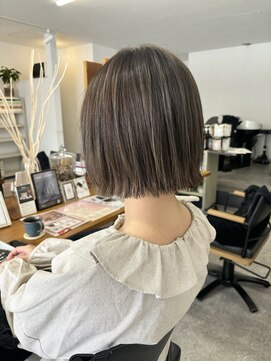 ムニ(MUNI) ＊ボブ×シアーベージュ＊