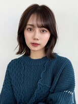 ディーエックス ウエスト(Dxxxx WEST)&nbsp;切りっぱなしヘア　韓国/顔周り/レイヤーカット/イルミナカラー