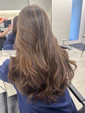 リティー バイ ジルブラン(Lity by JILBLAN) レイヤーカット/ハイライトカラー/イルミナカラー[鹿児島中央駅]