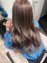 ウリ 横浜(uli)&nbsp;細かめハイライトで透明感UP