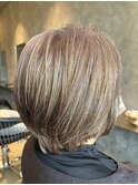前下りショートボブ