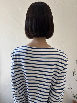 ユニ(uni.) ベーシックボブ