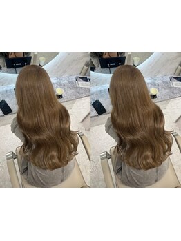 光に透けるような透明感のあるベージュカラーで可愛いを演出【大和八木/レイヤーカット/韓国風/髪質改善】