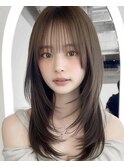 黒髪/グレーベージュ/レイヤーロング/前髪パーマ[新宿駅]