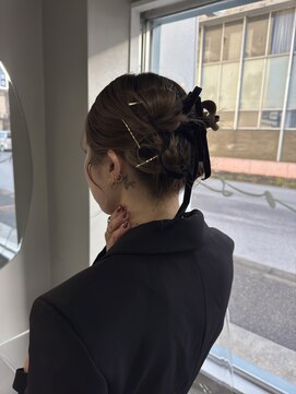 ダイアモンドリリーキートス(Diamond Lily kiitos) 黒髪カタログ/クラゲヘアー/オリーブグレー/一宮/レイヤーカット