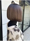 内巻きショートボブ