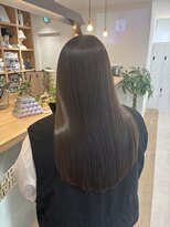 フィッカ(FIKKA) 美髪ストレート