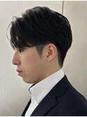 ビジネスヘアセンターパート毛流れパーマニュアンスパーマ30代