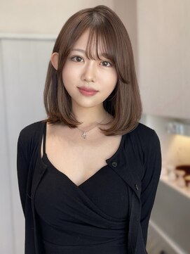 アナ ラーナ(Anna Lanna) 好印象ミディアムレイヤーヘアー【野呂朱里】