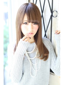 リリークラウン(Lily Crown) 可愛いストレートスタイル