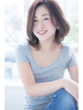 ヘアアンドスパ ロア(Lore) ゆるふわグラボブ