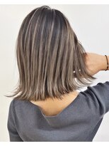 アライブ キチジョウジ(ALIVE Kichijoji)&nbsp;ALIVE吉祥寺 ダブルバングブランジュグレージュインナーカラー