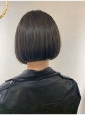ショートボブ