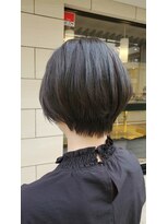 スタイル 成城学園前(STYLE) 絶壁カバー後頭部ふんわりボブスタイル特集 カーキグレージュ