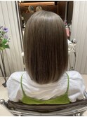グレージュ