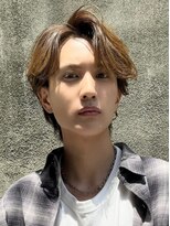 ロンド アンブル 四条烏丸(Lond ambre) 萱原大幹 センターパート/眉毛/短髪/メンズカット