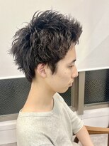 ファルベ(Farbe) ニュアンスパーマ/センターパート/ベリーショート/アッシュ