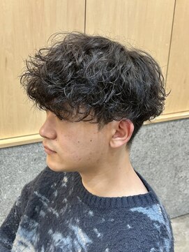 ニアウ 伊勢崎連取店(Niau) 波巻きスパイラルパーマツイストスパイラルパーマシャドウパーマ