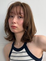 ダダキュービック(DADA CuBiC)&nbsp;透明感たっぷり！人気のオリーブベージュカラー