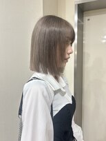 ゼストララ(ZEST Lara)&nbsp;ミディアム×ベージュカラー【吉祥寺】斎藤百花