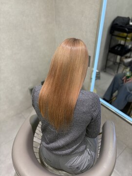 ニーナ ビューティーサロン(NINA Beauty Salon) ミルクティーベージュ