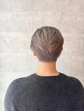 ブレイブ ヘアデザイン(BRaeVE hair design) ハイトーンベージュ/ショート