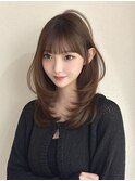 レイヤーカット／ワンホンレイヤー/面長／ハッシュカット/栄