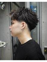 チルチェア 池袋(CHILL CHAIR)&nbsp;ローテーパーフェード×スパイキーショート<池袋/バーバー>