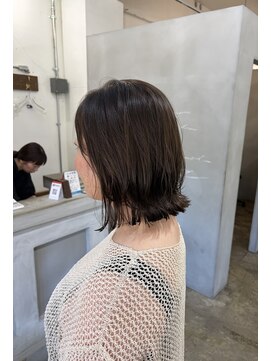 ヘアーワークスヴィクサス 諫早店(HAIR WORKS VIXUS) 【荒木　夏暢】ミディアムレイヤー　×  イルミナカラー