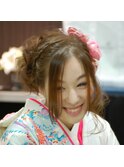 盛り過ぎないガーリー成人式アップ