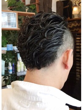 ベル(BELL) イカツイ☆七三ウェーブ【BELL　用賀/桜新町　】因幡雄太