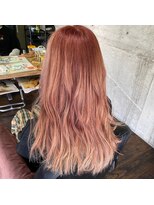 ガルボ ヘアー(garbo hair)&nbsp;【ケアブリーチ】ダメージレスハイトーンピンクカラーのご紹介♪