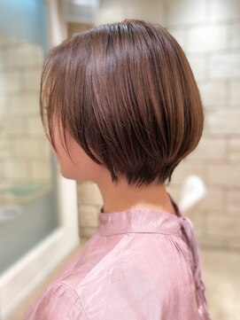 レンジシキチジョウジ (RENJISHI KICHIJOJI) シルエットが可愛いショートボブ【RENJISHI 松岡】