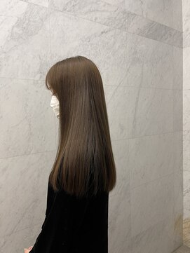 ロアナ 六本木(LOANA ROPPONGI) ハイトーン サラサラ ナチュラルベージュ ヘアエステ