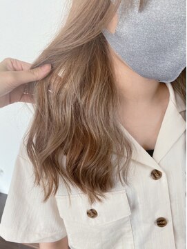ネウィ ハウオリ 札幌駅前(newi hau'oli) 20代30代40代50代ナチュラル小顔カットくすみカラー切りっぱなし