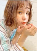 ボブ/パーマ風/暖色ベージュ/マロンベージュ切りっぱなしボブ