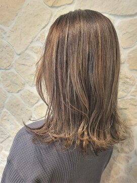 アムネシア たまプラーザ(AMNESIA) ビタミンカラー/大人かわいいヘア/メルティーカラー