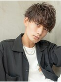 メンズセンターパート波巻きパーマ束感ショートマッシュ
