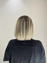 エミーバイモアムー(Emmie byMoremuu)&nbsp;Emmieシャドウルーツ