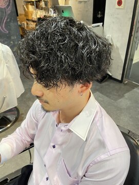 スパークスヘア(Sparks hair) このパーマなら周りからカッコいいと言われる事間違いない！！