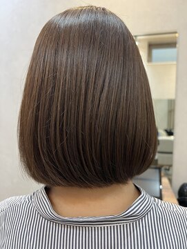 ロミバイリー(Romi by Lyee) 20代30代ナチュラルボブ楽チンアッシュベージュ