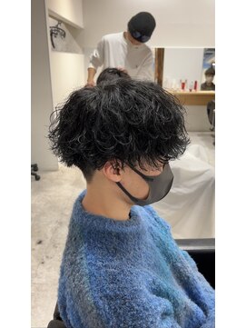 ルーストデラックス 京都河原町三条(ROOST dx) 波巻きパーマ